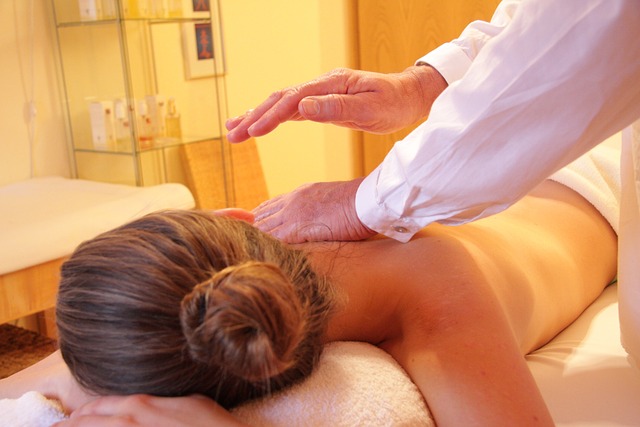 Massagem Relaxante para Alívio de Dores e Tensões